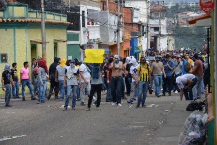 Guarimba y pérdidas económicas en Venezuela