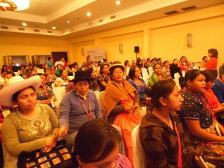 Reconocen en Guatemala lucha de mujeres indígenas por sus derechos