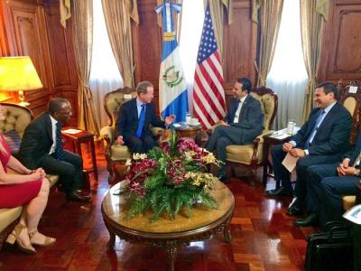 Secretario antidrogas de EE.UU vuelve a tratar seguridad en Guatemala